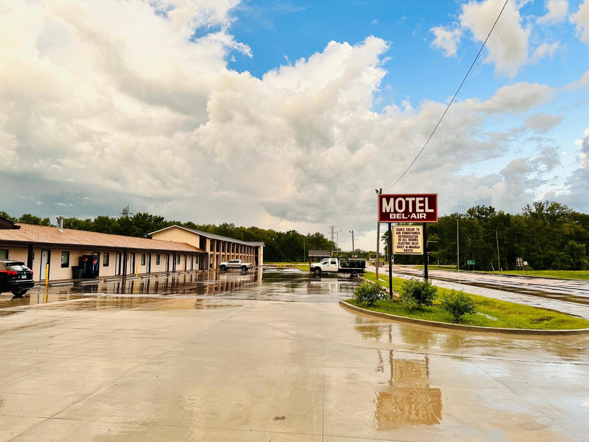 Bel Air Motel Wood River Εξωτερικό φωτογραφία
